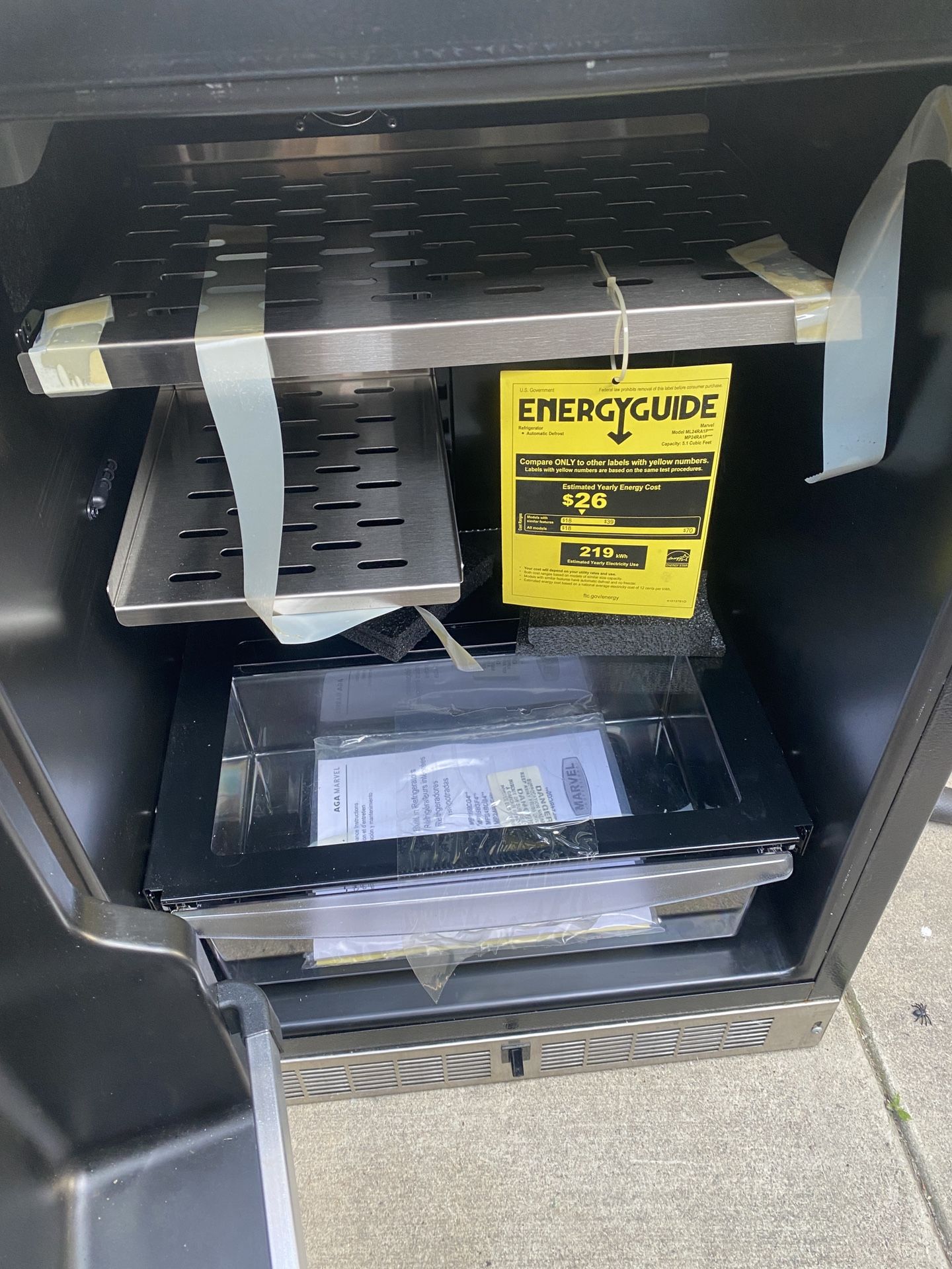 Refrigerator