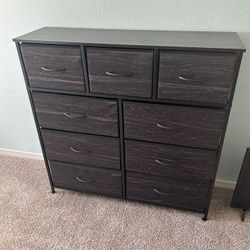Dresser $20