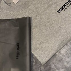 Essentials Shirt 