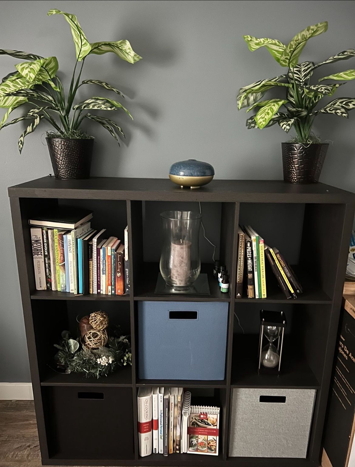Bookstand