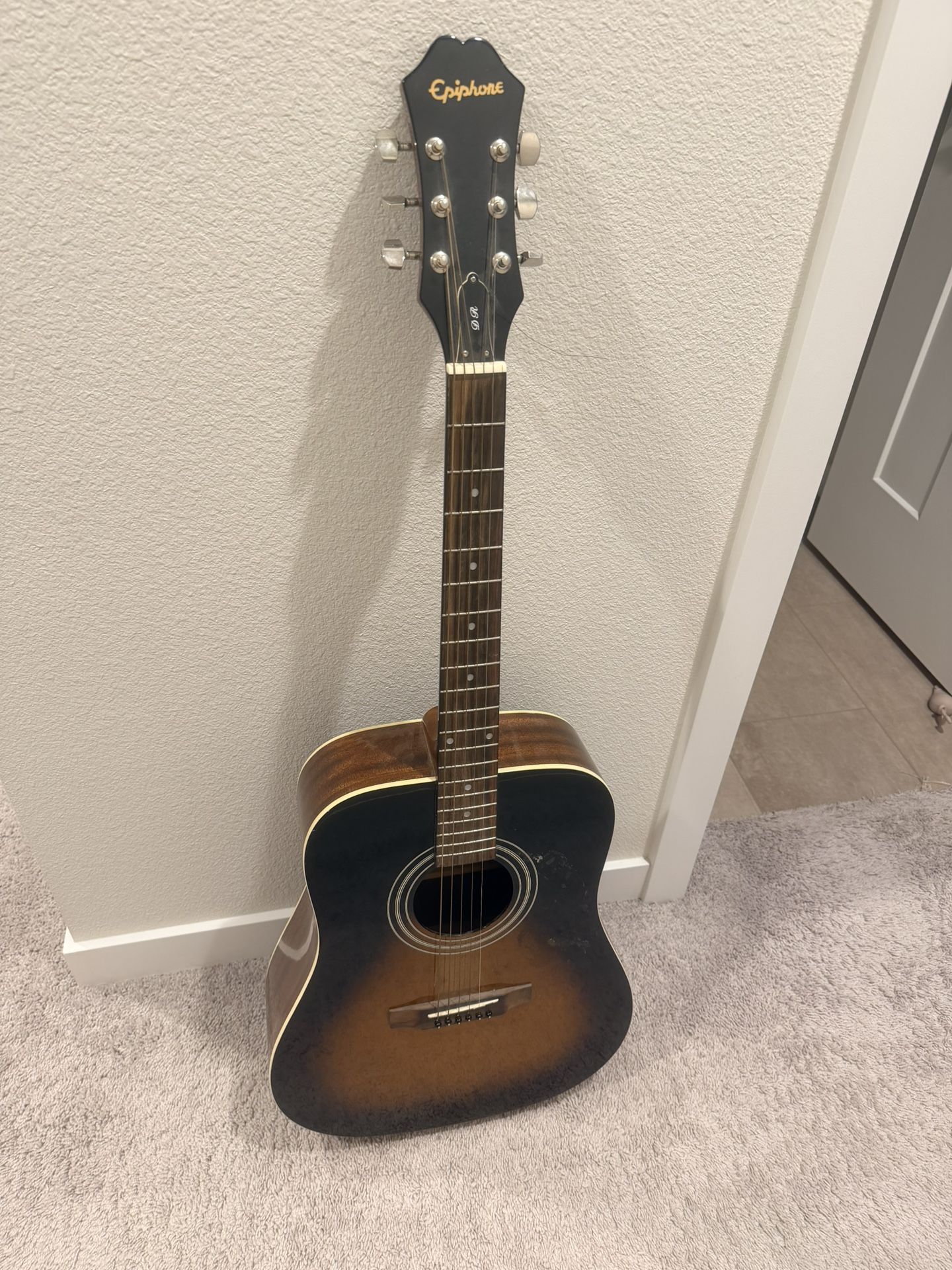 Epiphone Guitar PR-150 VS