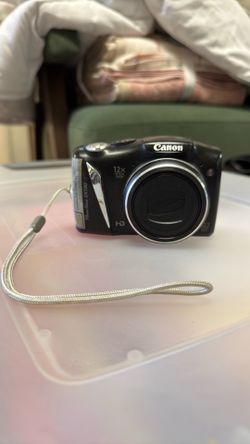 Canon PowerShot SX130 IS compact digital camera featuring 12.1-megapixel resolution and a 12x optical zoom