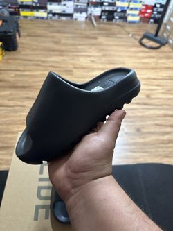 YEEZY SLIDE ONXY