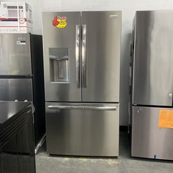 Frigidaire Gallery Stainless Steel French Door Refrigerator