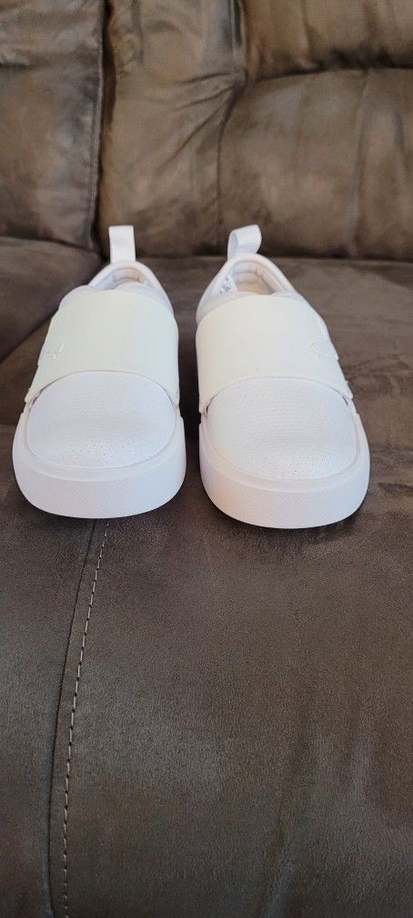 Boys Puma Size 11.5 New