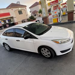 2016 Ford Focus