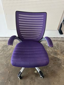 Purple Mesh Office Chair with Armrests