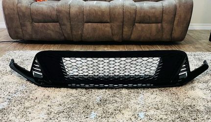 NEED GONE!!!!OEM HONDA CIVIC FL5 TYPE R Front Bumper Lower  Grill MPU
