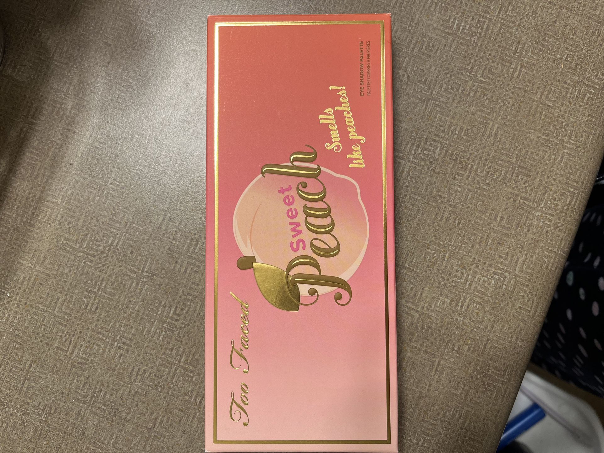 Two Faced Sweet Peach Palette