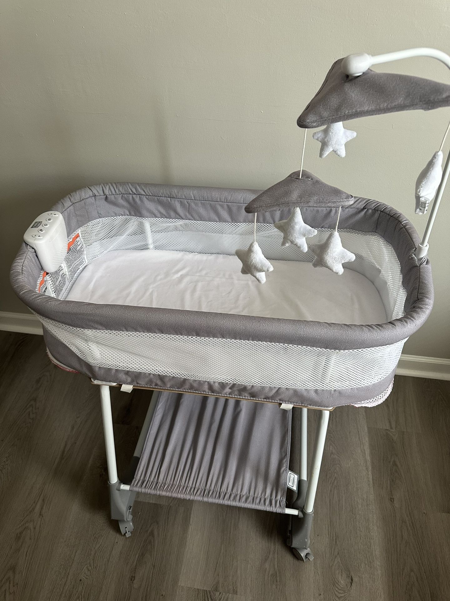 Bassinet 