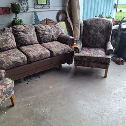 Quality Golf Pattern Sofa Couch With Matching Wimg Chaors With Leather 