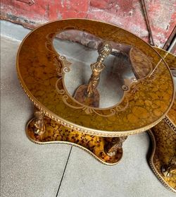 High-end Hollywood end table