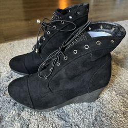 Wedge Boots With Rhinestones 