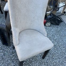 Dinning Table and Chairs Pick Up Only