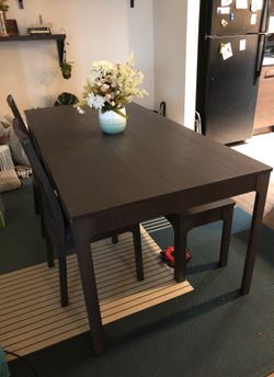 Ikea table like new