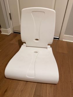 Heavy duty pool chair