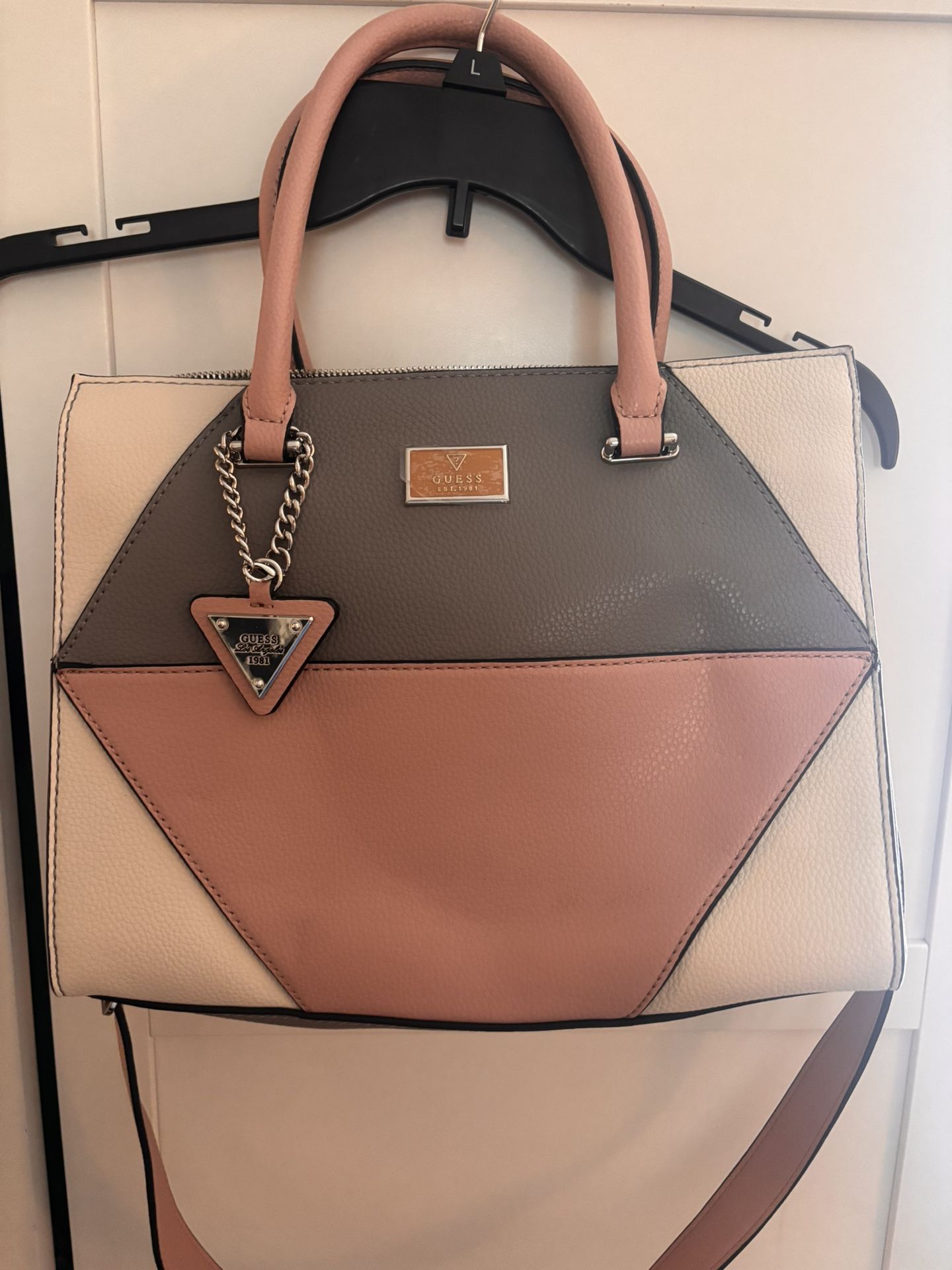 Brand New GUESS Handbag 