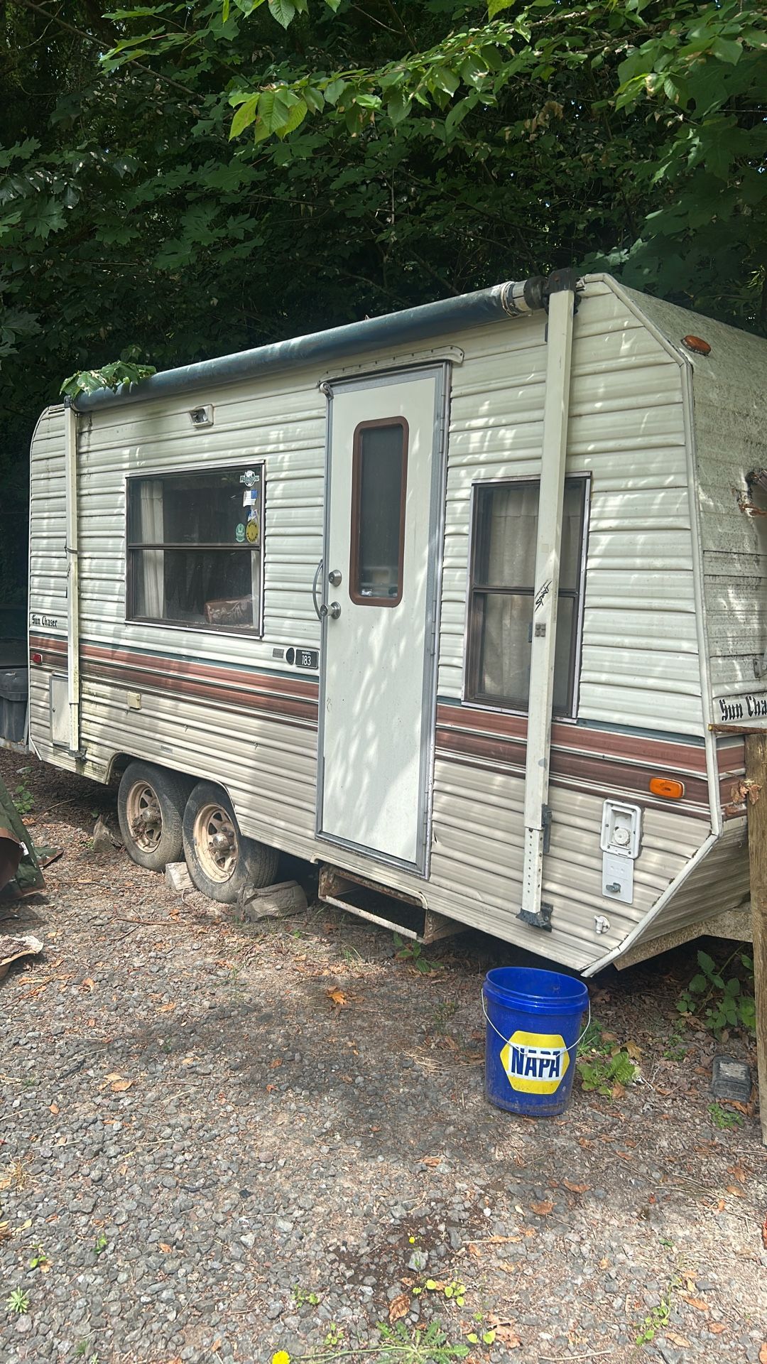 18 Foot Camp Trailer (sun Chaser)