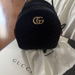 Gucci GG Marmont Backpack Velvet 
