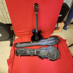 Gibson Epiphone Special Electric Guitar with Hard Case!