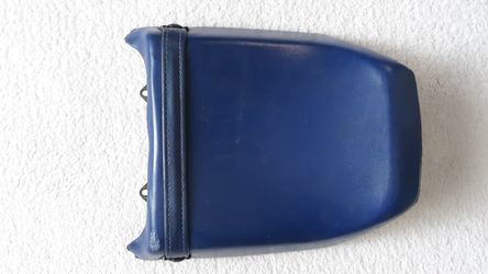 1990 suzuki gsxr 750 rear seat
