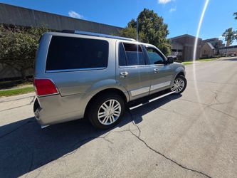 2009 Lincoln Navigator