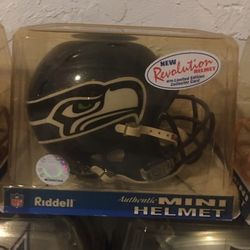 Brand New NFL Revolutions Football 🏈 Helmets ! Seattle Seahawks Super Bowl And More