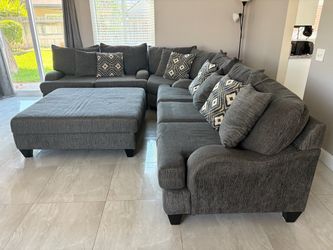 Gray Fabric Sectional Sofa with Ottoman