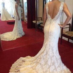 Wedding dress