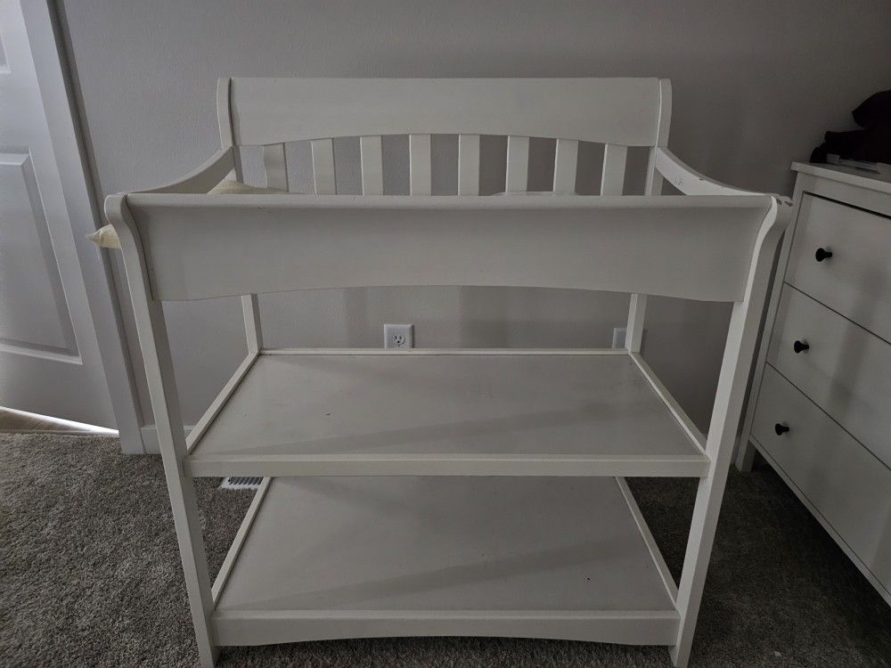 Changing table