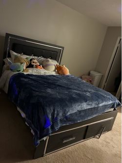 Queen size mattress and bed frame