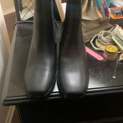 Black Boots Size 9