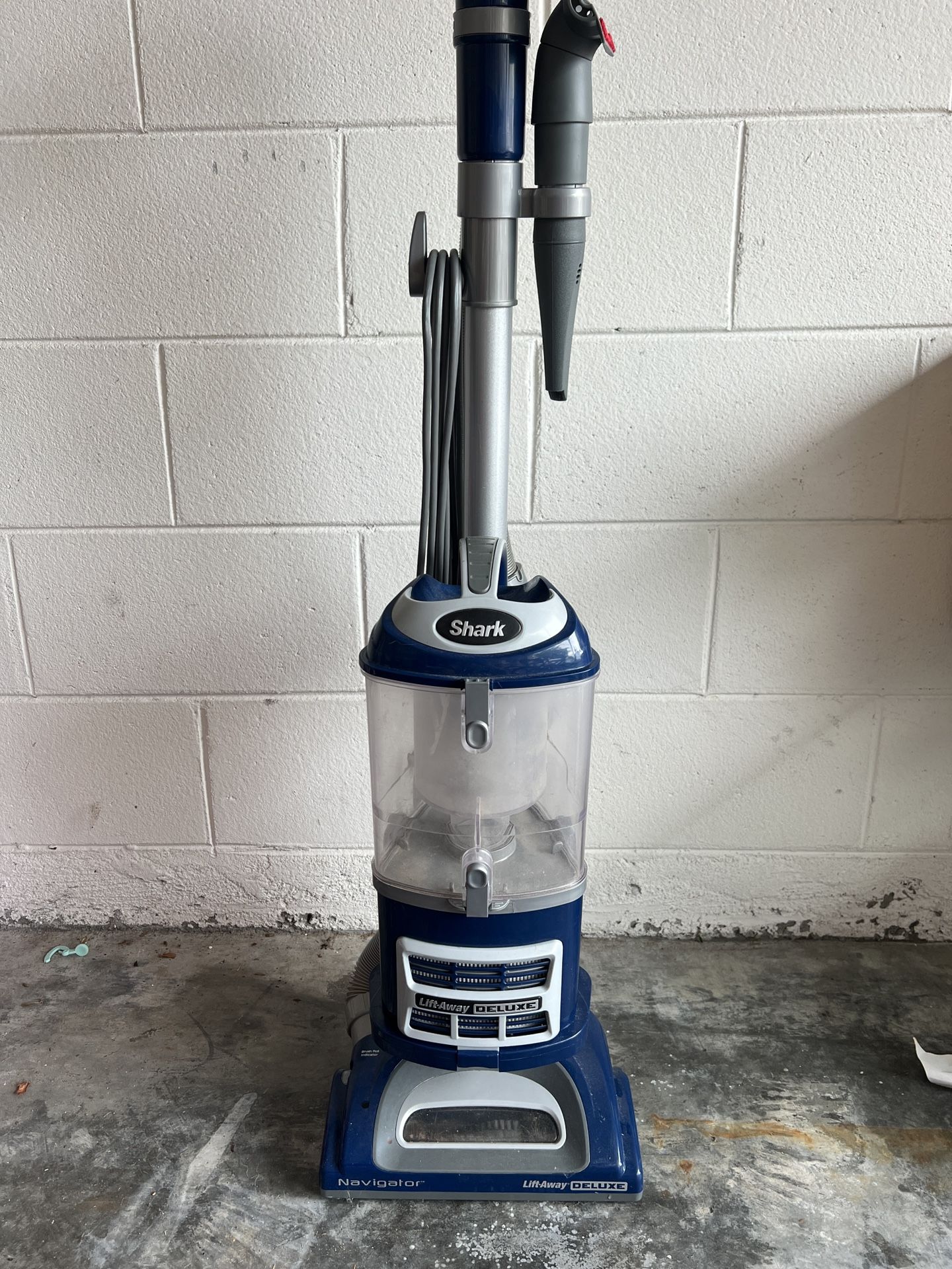 Shark Lift Away Vacuum 