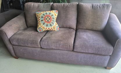 La-Z-Boy ~ Couch ~ Priced to sell fast!