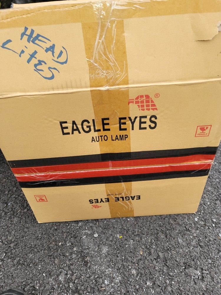 EAGLE EYES HEAD LITES