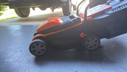 Lawn Master 24 V