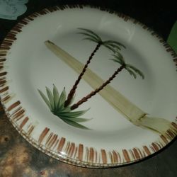 Dinner Plates Mulberry