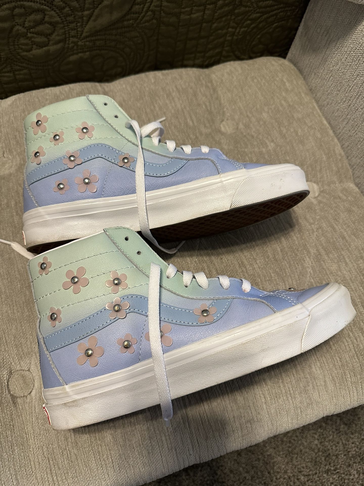 SpongeBob Vans Woman’s size 9 In Good Condition Really Low Used $50 Pick Up Only