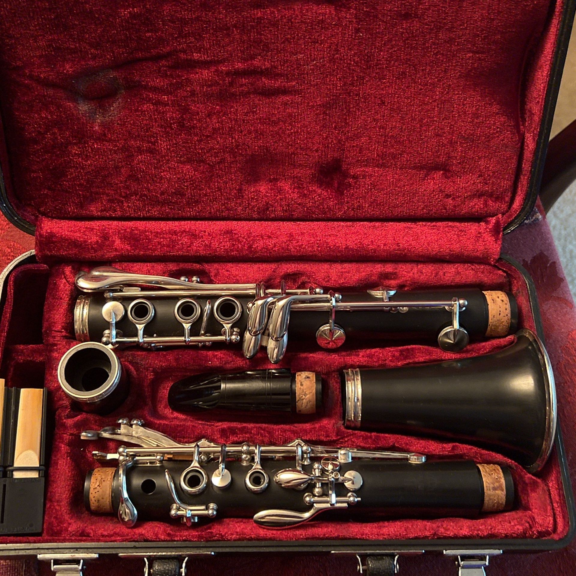 Clarinet With High End Mouth Piesce