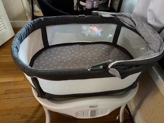 Gracias bassinet