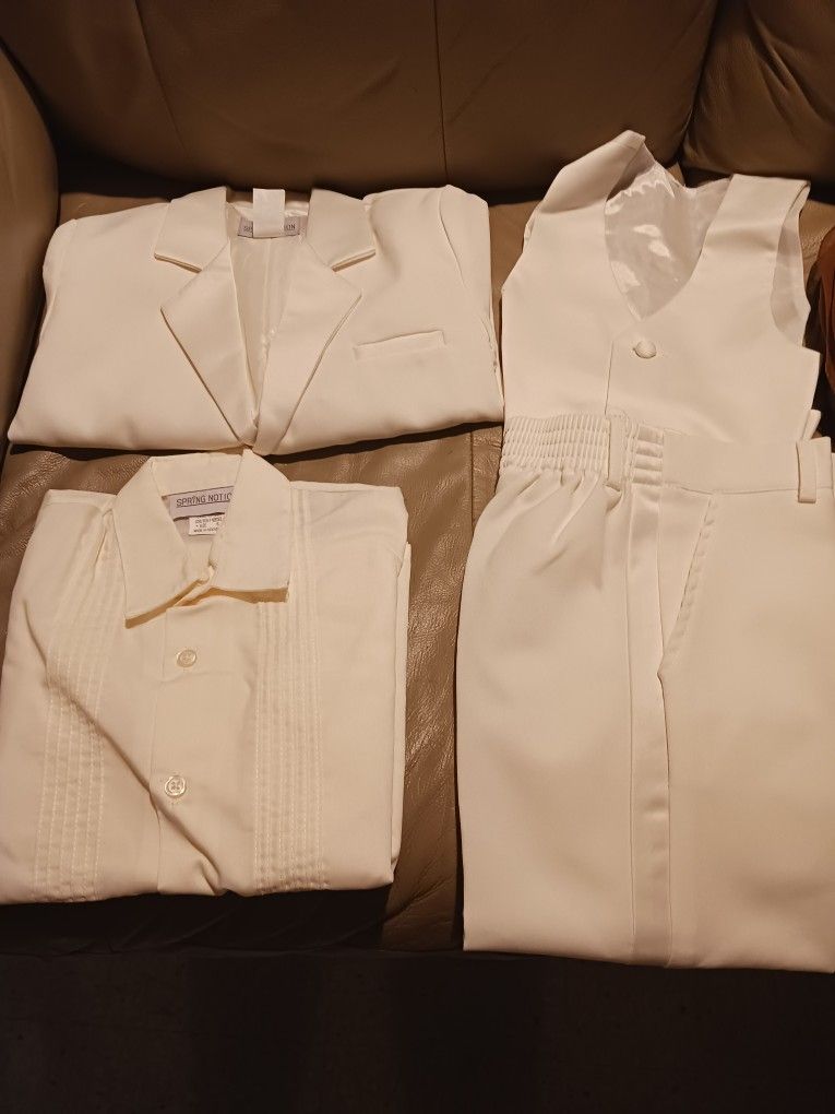 5 Pcs Tuxedo Set Size 5/ Shoes Size 1 1/2