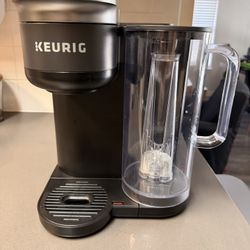 Keurig k-brew + Chill Coffee Matchine