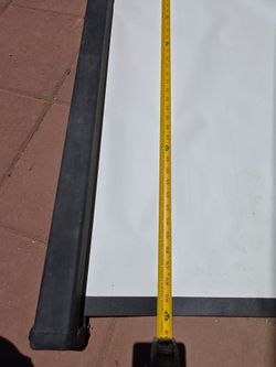 Pantalla para Proyector 5x5 pies (60"x60") - ¡Excelente estado!