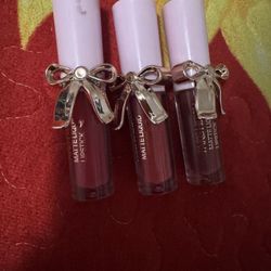 Paris Hilton Matte Liquid Lipstick