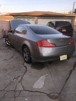 2003 Infiniti g35 coupe clean title
