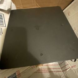 Used PlayStation 4 Slim