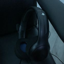 PlayStation Wired Headphones With Mic