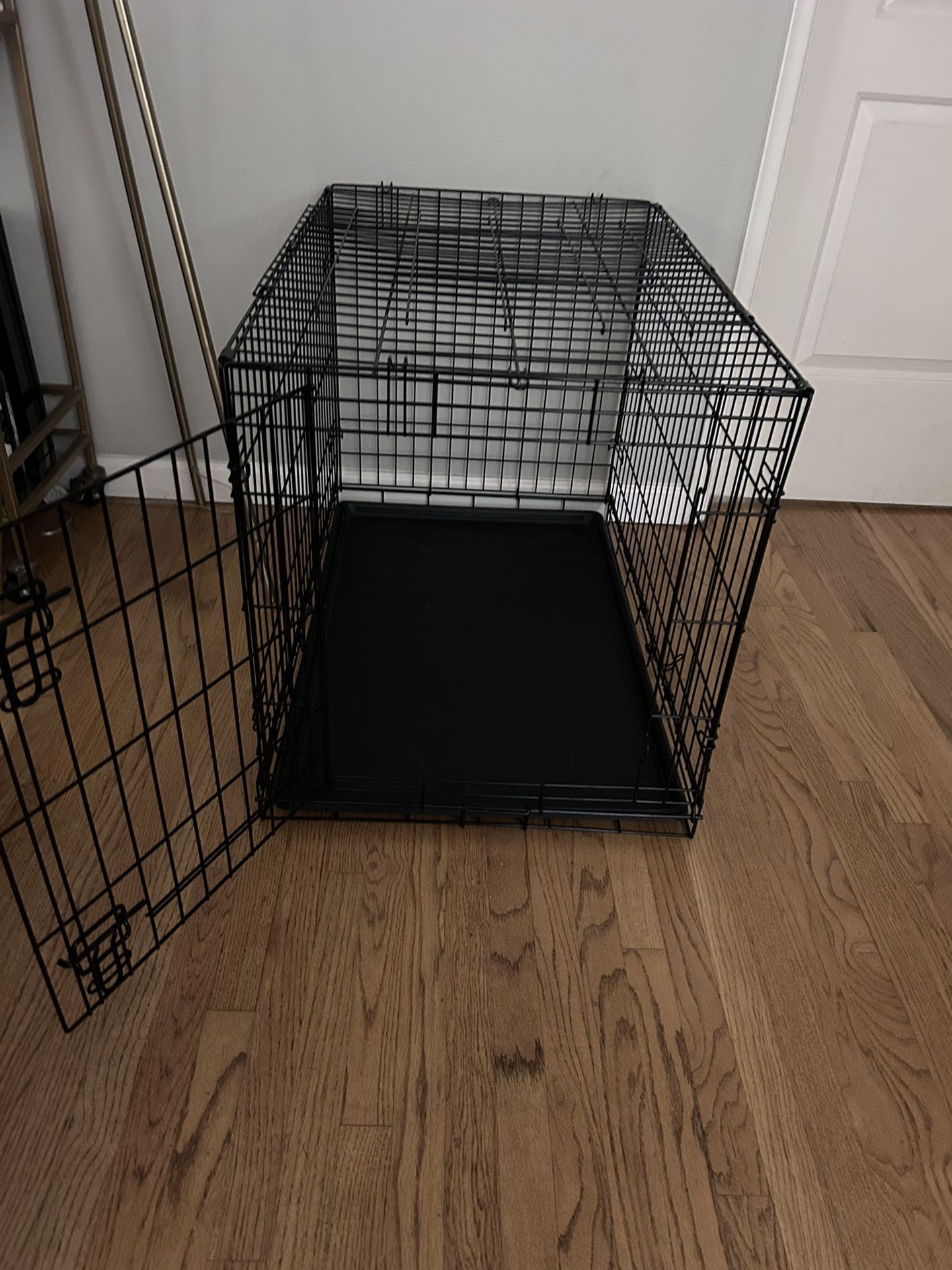 Large dog Crate/kennel