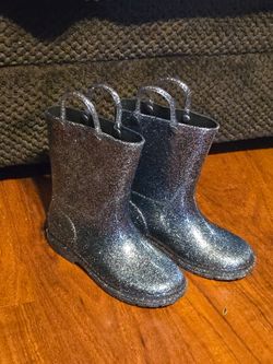 Rainboots size 13