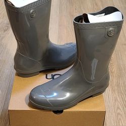 UGG Rain 🌧 Boots Size 7 For Women 